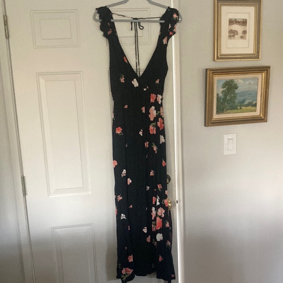 Like new! Billabong floral maxi black summer dress size Large - Picture 2 of 5
